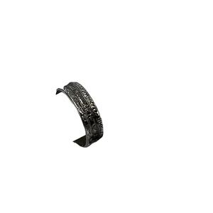 Vintage Womens Avon Silver Tone Band Textured Pattern Engraved Ring‎ Size 9